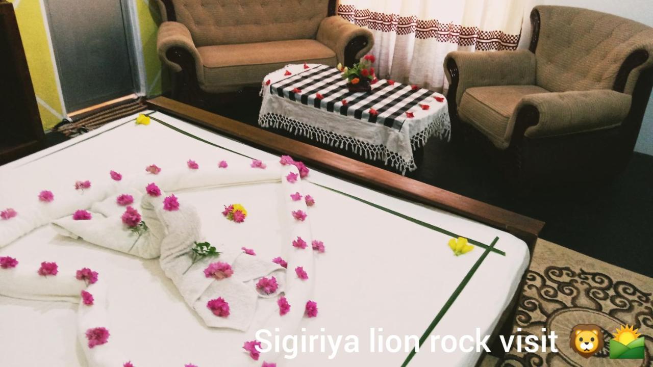 Oleena Home Stay Habarana Dış mekan fotoğraf